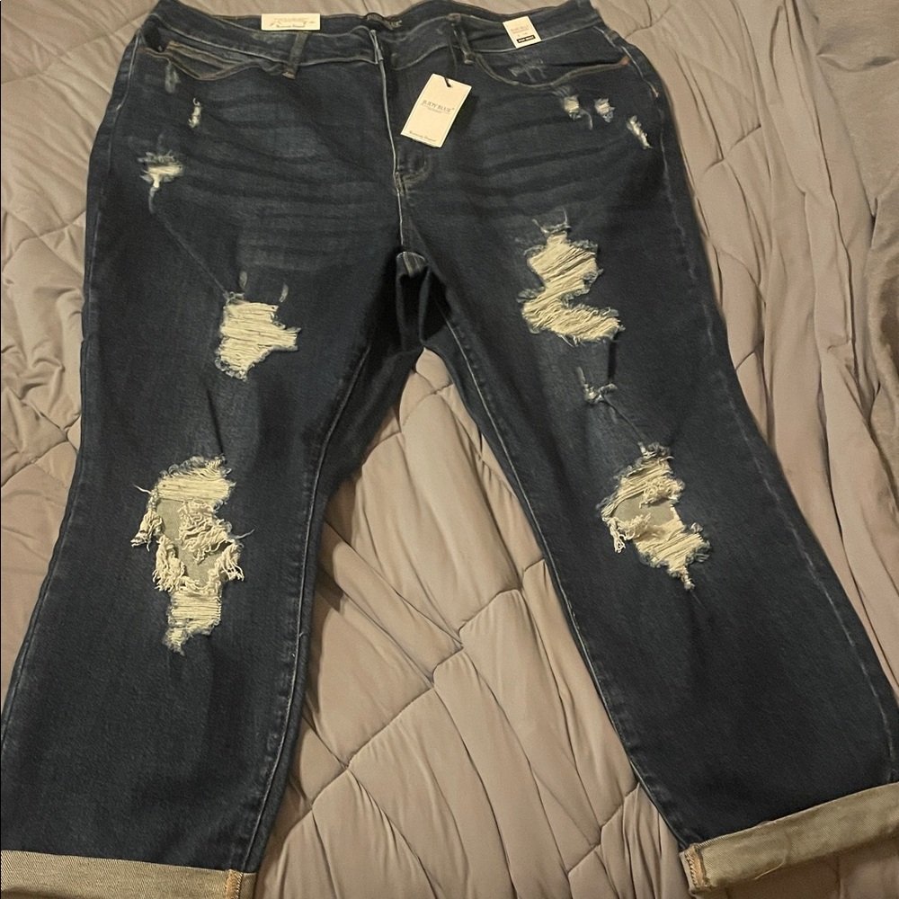 NWT Judy Blue Dark Distressed Boyfriend Jeans w/trend cuff on pant leg